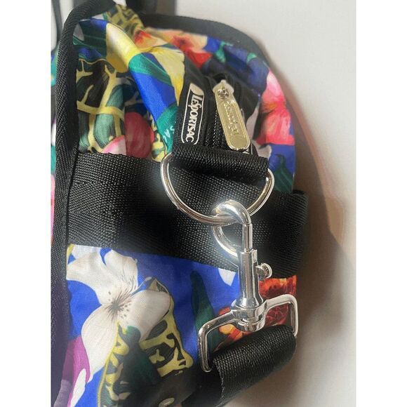 LeSportsac Bergen Women's Weekend Nylon Tropical Floral Duffel Bag Multicolor - Picture 4 of 4
